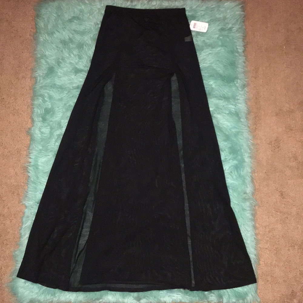 NWT Windsor black sheer swim coverup skirt